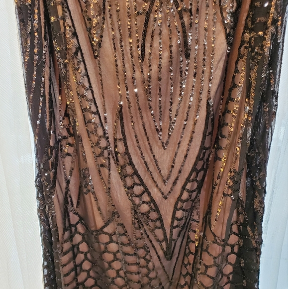 LAURA Black Sequins Gown - Size 14W - Picture 5 of 13